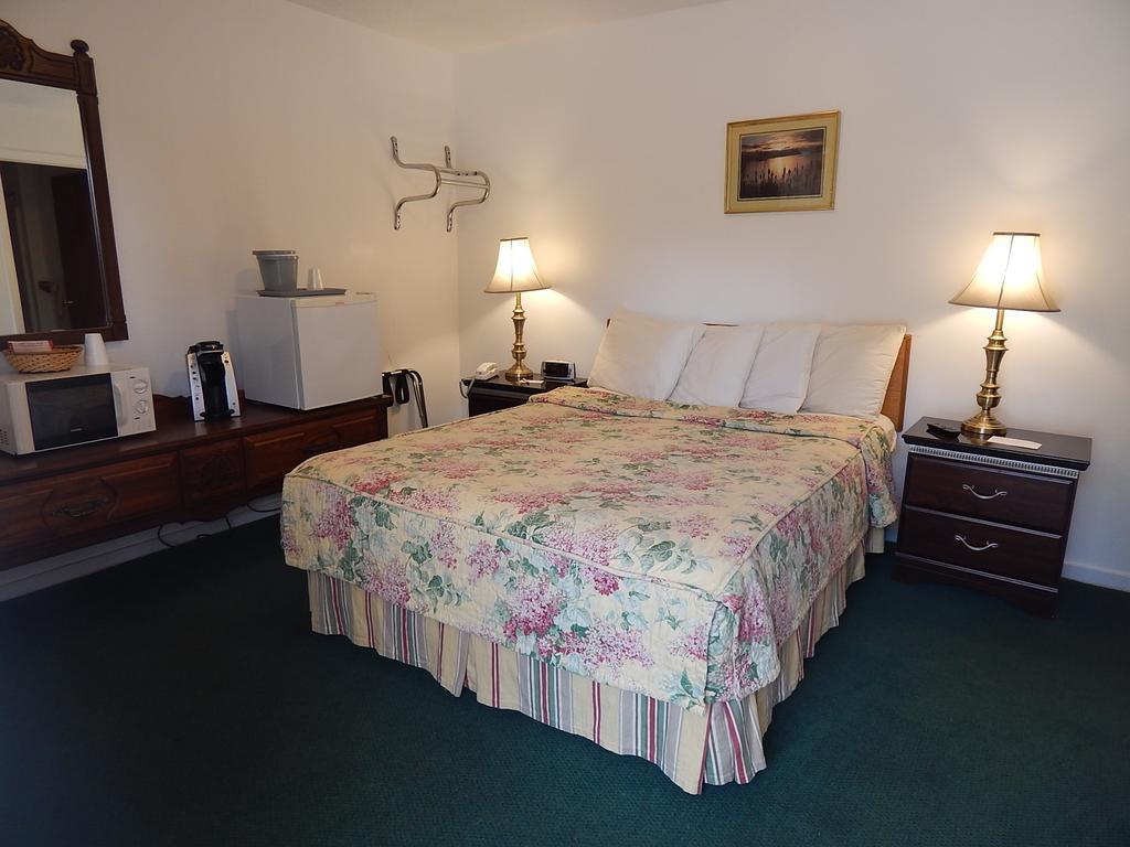 Acadia Sunrise Motel Trenton Zimmer foto