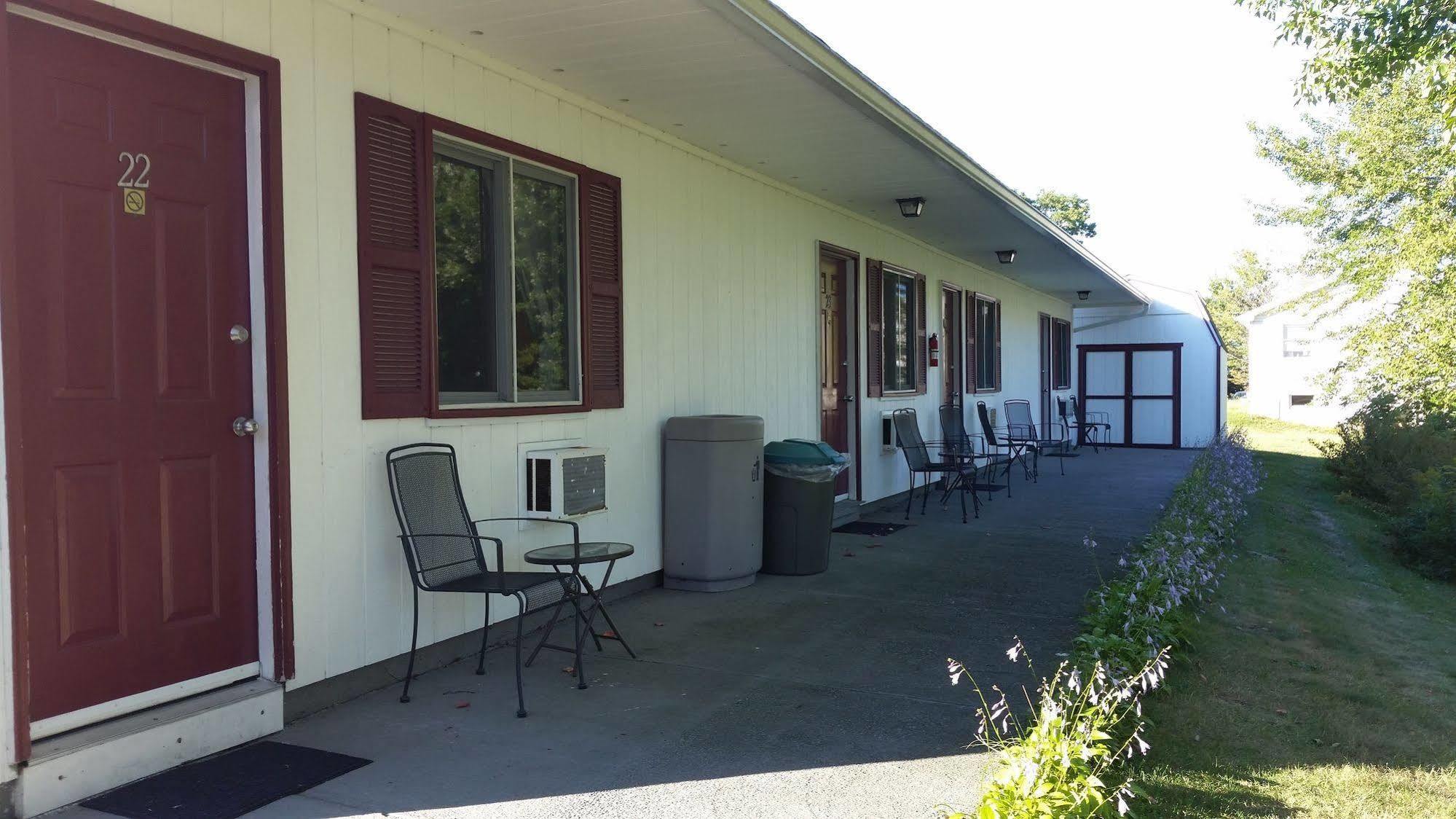 Acadia Sunrise Motel Trenton Exterior foto